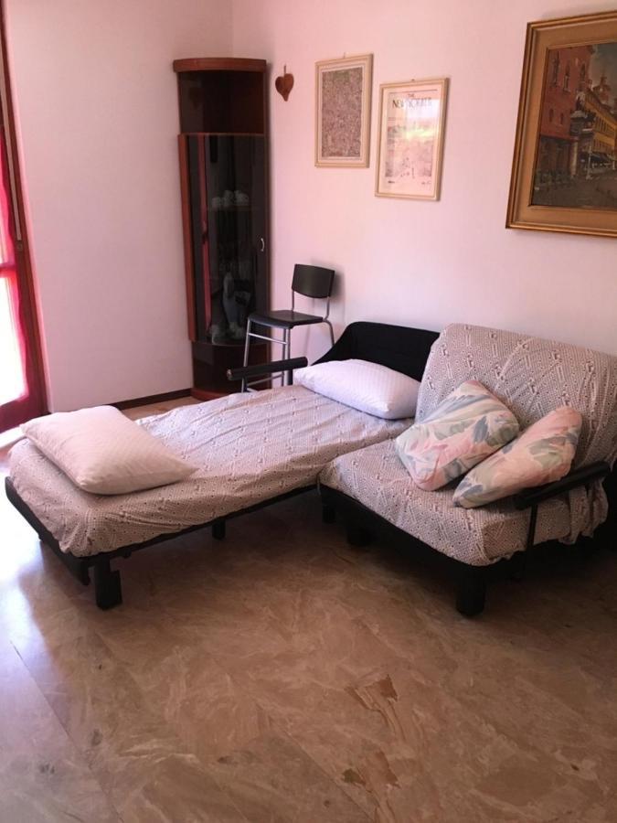 Appartamento Per Brevi Periodi "Teodolinda" Bergamo Bagian luar foto
