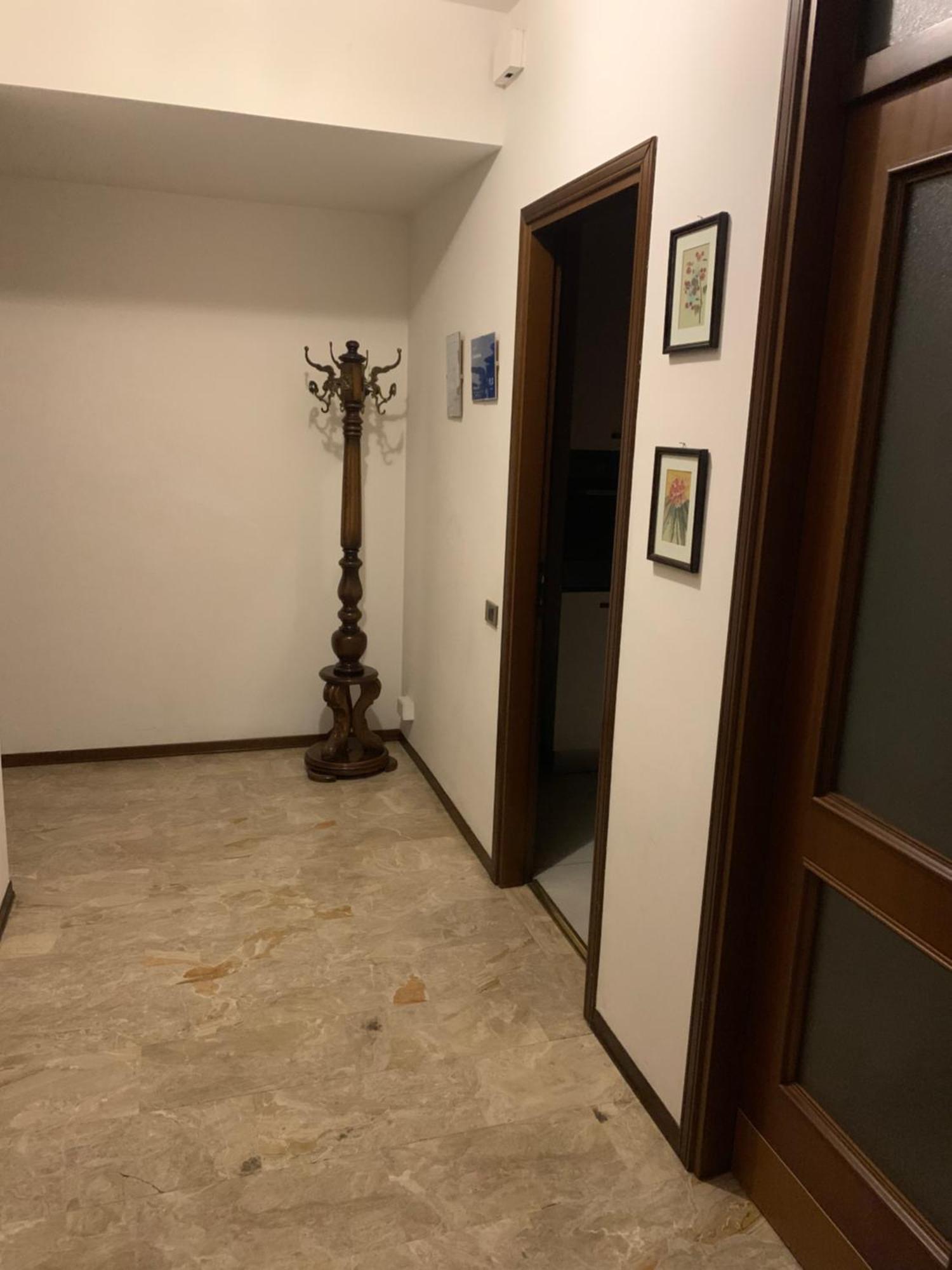 Appartamento Per Brevi Periodi "Teodolinda" Bergamo Bagian luar foto